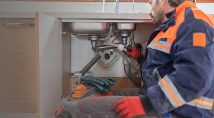Professional tankless water heater installation services in Delphos, KS